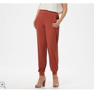 Regular knit ankle pant NWOT